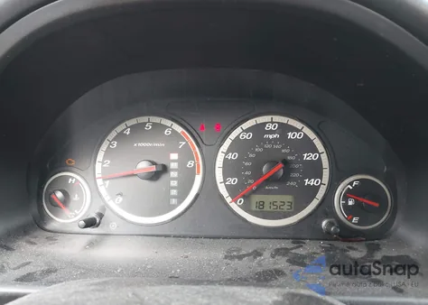 2003 Honda Cr-V Lx z USA, uszkodzony, nr VIN JHLRD68563C007197